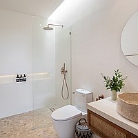 Unique Three-Bedroom Villa Featuring Rooftop Lounge and Jacuzzi, Near Balangan Beach. Villas in Bali for Sale: Вилла в Баланган, Балиан за 255 тыс. USD. Leasehold. Предварительный просмотр фото #9