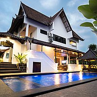 Unique Boutique Surfer Resort. Villas in Bali for Sale: Vila di dalam Bali, Bali untuk 15,6 Miliar IDR. Freehold. Pratinjau foto #1