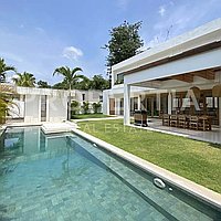 Mediterranean Tropical Villa In The Heart Of Bingin. Villas in Bali for Sale: Вилла в Бингин, Балиан за 76,4 млн. RUB. Leasehold. Предварительный просмотр фото #23