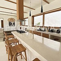 Mediterranean Tropical Villa In The Heart Of Bingin. Villas in Bali for Sale: Вилла в Бингин, Балиан за 76,4 млн. RUB. Leasehold. Предварительный просмотр фото #16