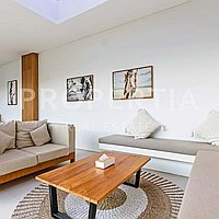 Stunning Retreat Near Bingin Beach. Villas in Bali for Sale: Вилла в Бингин, Балиан за 244 тыс. USD. Leasehold. Предварительный просмотр фото #1