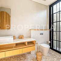 Modern Tropical Family Home In Bingin. Villas in Bali for Sale: Вилла в Бингин, Балиан за 580 тыс. USD. Leasehold. Предварительный просмотр фото #17