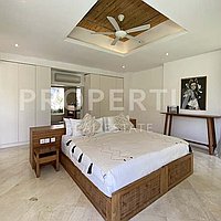 Modern Traditional Tropical Villas In Berawa. Villas in Bali for Sale: Вилла в Берава (Чангу), Балиан за 19,7 млн. RUB. Leasehold. Предварительный просмотр фото #12