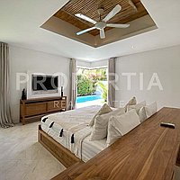 Modern Traditional Tropical Villas In Berawa. Villas in Bali for Sale: Вилла в Берава (Чангу), Балиан за 19,7 млн. RUB. Leasehold. Предварительный просмотр фото #14