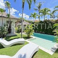 Modern Traditional Tropical Villas In Berawa. Villas in Bali for Sale: Вилла в Берава (Чангу), Балиан за 251 тыс. USD. Leasehold. Предварительный просмотр фото #2