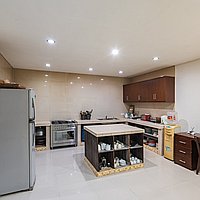 A timeless 4-bedroom Balinese retreat in Pererenan. Villas in Bali for Sale: Вилла в Чангу, Балиан за 79,0 млн. RUB. Freehold. Предварительный просмотр фото #7