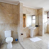 Freehold Four-Bedroom Canggu Villa on 10 ARE. Villas in Bali for Sale: Вилла в Чангу, Балиан за 551 тыс. USD. Freehold. Предварительный просмотр фото #8