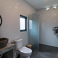 Brand New Four-Bedroom Joglo Villa with Breathtaking Rice Field Views in Canggu. Villas in Bali for Sale: Вилла в Чангу, Балиан за 249 тыс. USD. Leasehold. Предварительный просмотр фото #12