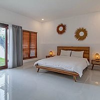 Brand New Four-Bedroom Joglo Villa with Breathtaking Rice Field Views in Canggu. Villas in Bali for Sale: Вилла в Чангу, Балиан за 249 тыс. USD. Leasehold. Предварительный просмотр фото #17
