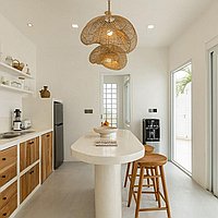 One bedroom mediterranean villa in Tumbak Bayuh. Villas in Bali for Sale: Вилла в Чангу, Балиан за 164 тыс. USD. Leasehold. Предварительный просмотр фото #9