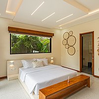 Modern comfort three-bedroom villa in Berawa. Villas in Bali for Sale: Вилла в Чангу, Балиан за 23,2 млн. RUB. Leasehold. Предварительный просмотр фото #8