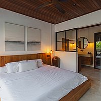 Charming two-bedroom villa in prime Berawa location. Villas in Bali for Sale: Вилла в Чангу, Балиан за 207 тыс. USD. Leasehold. Предварительный просмотр фото #9