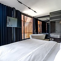 Modern gated estate villa, walk to beach in Berawa. Villas in Bali for Sale: Вилла в Чангу, Балиан за 439 тыс. USD. Leasehold. Предварительный просмотр фото #9