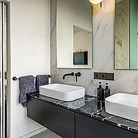 Modern gated estate villa, walk to beach in Berawa. Villas in Bali for Sale: Вилла в Чангу, Балиан за 439 тыс. USD. Leasehold. Предварительный просмотр фото #14