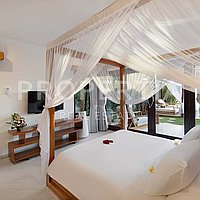 Timeless Tropical Villa In The Heart Of Canggu. Villas in Bali for Sale: Vila di dalam Canggu, Bali untuk 16 Miliar IDR. Leasehold. Pratinjau foto #6