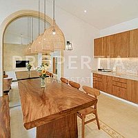 Contemporary Balinese Style Villa In Canggu. Villas in Bali for Sale: Вилла в Чангу, Балиан за 326 тыс. USD. Freehold. Предварительный просмотр фото #2