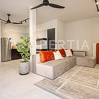 Beautiful Modern Villa In Berawa. Villas in Bali for Sale: Вилла в Чангу, Балиан за 20,4 млн. RUB. Leasehold. Предварительный просмотр фото #1