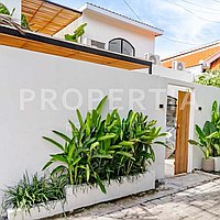 Tranquil Modern Villa In Berawa. Villas in Bali for Sale: Vila di dalam Berawa (Canggu), Bali untuk 2,6 Miliar IDR. Leasehold. Pratinjau foto #19