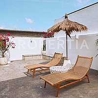 Stunning Modern Villa Walking Distance To Berawa Beach. Villas in Bali for Sale: Vila di dalam Berawa (Canggu), Bali untuk 6,2 Miliar IDR. Leasehold. Pratinjau foto #13