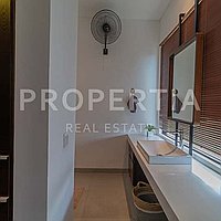 Fantastic Family Villa In The Heart Of Canggu. Villas in Bali for Sale: Вилла в Чангу, Балиан за 49,9 млн. RUB. Leasehold. Предварительный просмотр фото #12