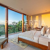 Tropical Escape With Mountain Views In Pererenan. Villas in Bali for Sale: Вилла в Переренан (Чангу), Балиан за 680 тыс. USD. Freehold. Предварительный просмотр фото #5