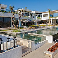 Incredible Five-Bedroom Villa built by Well-Known Architects with Splendid Views, in Canggu. Villas in Bali for Sale: Вилла в Чангу, Балиан за 2250 тыс. USD. Leasehold. Предварительный просмотр фото #1