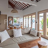 Charming Cozy Villa In The Heart Of Berawa. Villas in Bali for Sale: Вилла в Чангу, Балиан за 184 тыс. USD. Leasehold. Предварительный просмотр фото #3