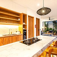 Luxurious beachside villa in prime Pererenan location. Villas in Bali for Sale: Вилла в Чангу, Балиан за 502 тыс. USD. Leasehold. Предварительный просмотр фото #7