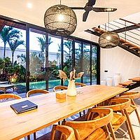 Luxurious beachside villa in prime Pererenan location. Villas in Bali for Sale: Вилла в Чангу, Балиан за 502 тыс. USD. Leasehold. Предварительный просмотр фото #5