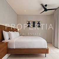 Stunning Turn-Key 3-Bedroom Villa In Prime Berawa. Villas in Bali for Sale: Вилла в Берава (Чангу), Балиан за 6,7 млрд. IDR. Leasehold. Предварительный просмотр фото #7