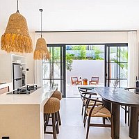 Charming 1-bedroom villa with rooftop in north of Tumbak Bayuh. Villas in Bali for Sale: Вилла в Чангу, Балиан за 136 тыс. USD. Leasehold. Предварительный просмотр фото #5