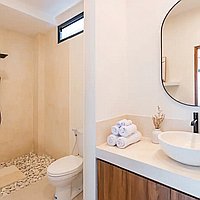 Charming 1-bedroom villa with rooftop in north of Tumbak Bayuh. Villas in Bali for Sale: Вилла в Чангу, Балиан за 136 тыс. USD. Leasehold. Предварительный просмотр фото #8