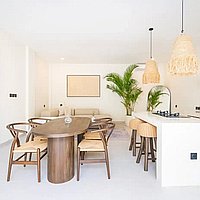 Charming 1-bedroom villa with rooftop in north of Tumbak Bayuh. Villas in Bali for Sale: Вилла в Чангу, Балиан за 136 тыс. USD. Leasehold. Предварительный просмотр фото #4