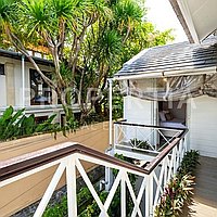 Amazing Turnkey Villa In The Heart Of Berawa. Villas in Bali for Sale: Vila di dalam Berawa (Canggu), Bali untuk 4,9 Miliar IDR. Leasehold. Pratinjau foto #11