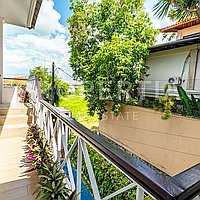 Amazing Turnkey Villa In The Heart Of Berawa. Villas in Bali for Sale: Vila di dalam Berawa (Canggu), Bali untuk 4,9 Miliar IDR. Leasehold. Pratinjau foto #13