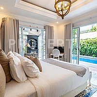 Amazing Turnkey Villa In The Heart Of Berawa. Villas in Bali for Sale: Вилла в Берава (Чангу), Балиан за 290 тыс. USD. Leasehold. Предварительный просмотр фото #4