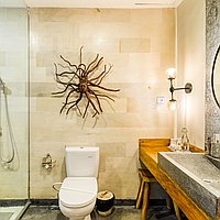 Tropical Dream Home: Modern Four Bedroom Villa in Berawa’s Prime Location. Villas in Bali for Sale: Вилла в Чангу, Балиан за 741 тыс. USD. Leasehold. Предварительный просмотр фото #14