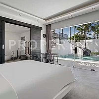 Modern Luxury In Berawa Steps From The Beach. Villas in Bali for Sale: Вилла в Берава (Чангу), Балиан за 64,6 млн. RUB. Leasehold. Предварительный просмотр фото #8