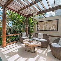 Stunning & Spacious Living In Prime Berawa. Villas in Bali for Sale: Vila di dalam Berawa (Canggu), Bali untuk 6,4 Miliar IDR. Leasehold. Pratinjau foto #12