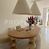Amazing Villa In The Heart Of Berawa. Villas in Bali for Sale: Вилла в Берава (Чангу), Балиан за 222 тыс. USD. Leasehold. Предварительный просмотр фото #3