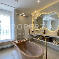 Amazing Villa In The Heart Of Berawa. Villas in Bali for Sale: Vila di dalam Berawa (Canggu), Bali untuk 3,8 Miliar IDR. Leasehold. Pratinjau foto #6