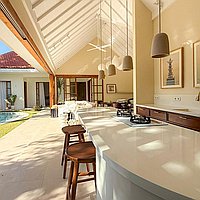 Peaceful 3-bedroom villa near the action in Canggu. Villas in Bali for Sale: Вилла в Чангу, Балиан за 426 тыс. USD. Leasehold. Предварительный просмотр фото #5