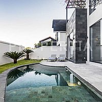 Modern Charm In Prime Pererenan. Villas in Bali for Sale: Vila di dalam Pererenan (Canggu), Bali untuk 4,5 Miliar IDR. Leasehold. Pratinjau foto #10