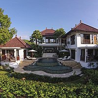 Elegant villa estate with stunning rice field views in Tumbak Bayuh. Villas in Bali for Sale: Вилла в Чангу, Балиан за 1301 тыс. USD. Leasehold. Предварительный просмотр фото #1
