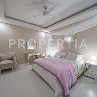 Modern Elegance In Berawa. Villas in Bali for Sale: Вилла в Берава (Чангу), Балиан за 13,3 млн. RUB. Leasehold. Предварительный просмотр фото #4
