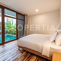 Contemporary Tropical Villa In Berawa. Villas in Bali for Sale: Вилла в Берава (Чангу), Балиан за 467 тыс. USD. Leasehold. Предварительный просмотр фото #4