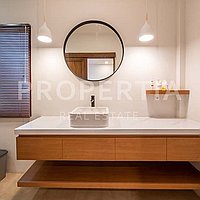 Contemporary Tropical Villa In Berawa. Villas in Bali for Sale: Вилла в Берава (Чангу), Балиан за 467 тыс. USD. Leasehold. Предварительный просмотр фото #5