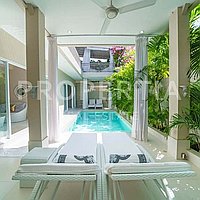 Modern Elegance In Berawa. Villas in Bali for Sale: Вилла в Берава (Чангу), Балиан за 2,9 млрд. IDR. Leasehold. Предварительный просмотр фото #10