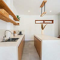 Tranquil living in 2-bedroom Pererenan villa. Villas in Bali for Sale: Вилла в Чангу, Балиан за 273 тыс. USD. Leasehold. Предварительный просмотр фото #7