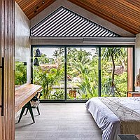 Stunning Contemporary Tropical Villa In The Heart Of Canggu. Villas in Bali for Sale: Вилла в Чангу, Балиан за 231 тыс. USD. Leasehold. Предварительный просмотр фото #2